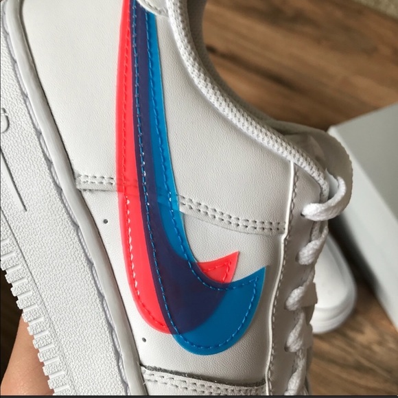 nike airforce 1 lv8 ksa